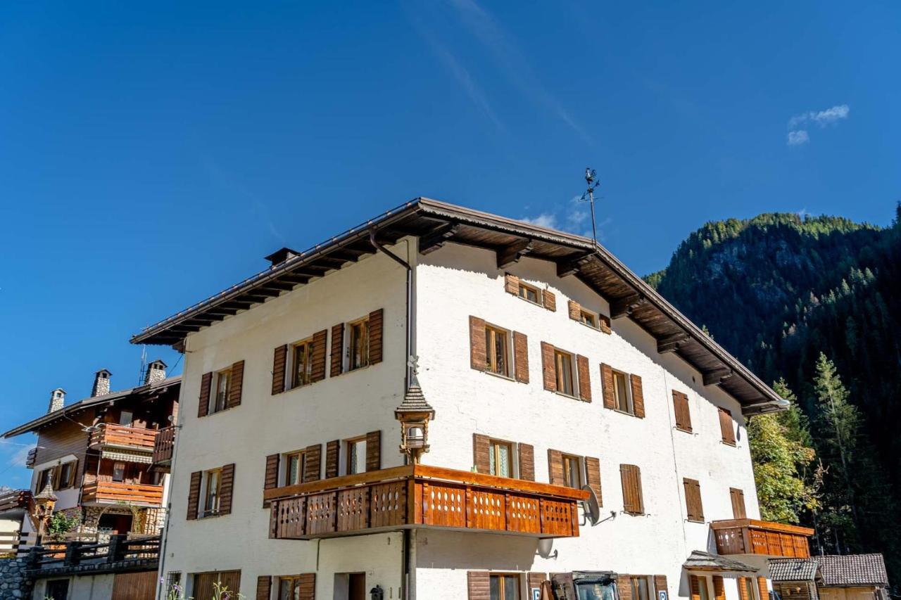 Ciesa Sirio Villa Rocca Pietore Bagian luar foto